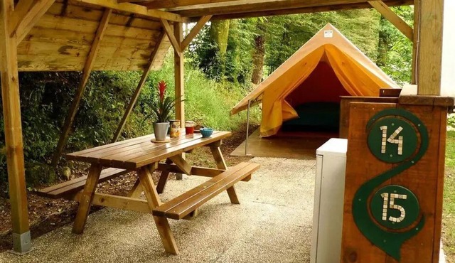 Double trek bungalow sleeps 4