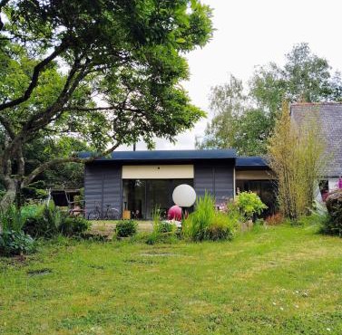 Entre terre et mer, guest house dans joli jardin