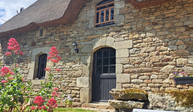 Gîte insolite de la chaumière de Floranges campagne Morbihan 6 people