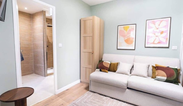 Gare de Lyon - charming modern studio