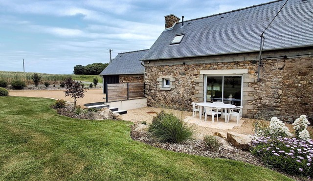 Gorgeous home in Runan with WiFi