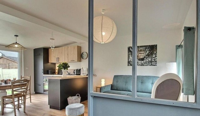 GROOVE STRIKE. Maisonette 5 minutes from the sea, rated 3 stars.
