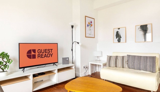 GuestReady - A minimalist comfort in Vanves