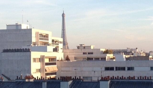 Have Your North American Comforts in Paris