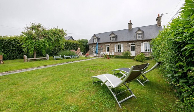 Holiday Home 'Gîte De Caractère La Montagne' with Wi-Fi