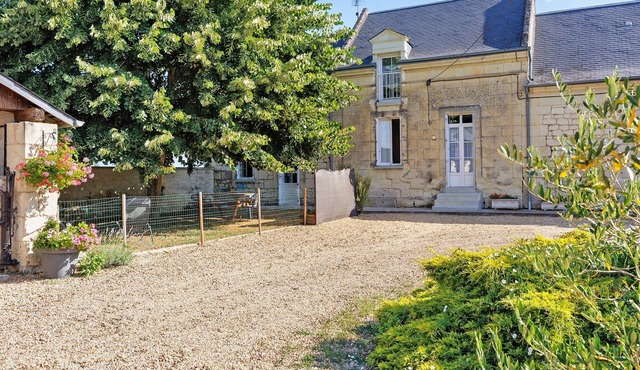 Holiday Home "Gîte Chez Le Vigneron" with Private Terrace, Wi-Fi, and Air Conditioning