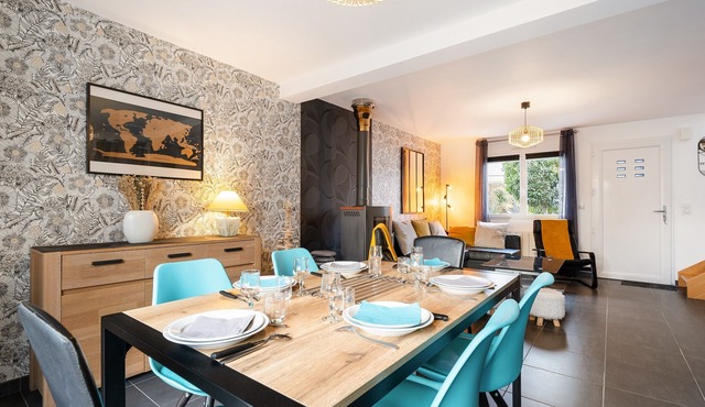 Holiday Home 'Ker Marjac' 3 Stars, Wheelchair Accessible, Hot Tub, Wood Stove, Private Garden & Wi-Fi