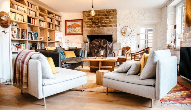 Holiday Home 'Maison De Vacances' with Private Terrace and Private Garden