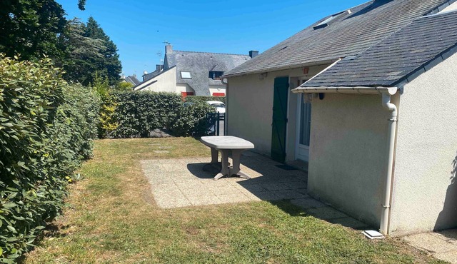 Holiday Home 'Maison Ty Luco 150 M De La Mer' with Private Terrace, Private Garden and Balcony
