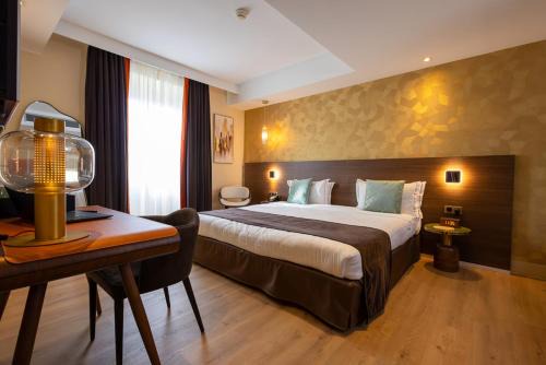 Hotel Parc Eiffel