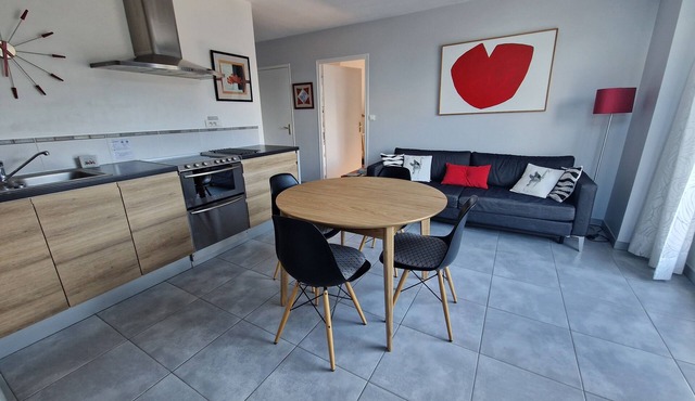 Independent apartment, near Lanséria beach in Quimiac.
