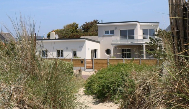 l'Escale dunes, beaches 20 metres away, sea views