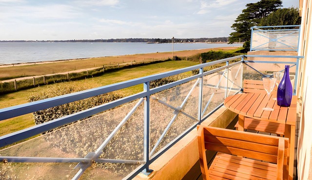 La Baie – Sea View; Beach Within Walking Distance