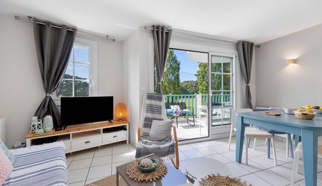 La Terrasse du Golf Bourgenay – Spacious Apartment with Large South-Facing Terrace