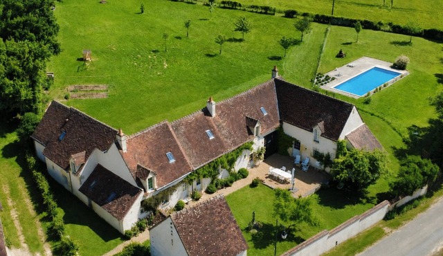 Large, cosy family home with swimming pool in the heart of the Perche region.