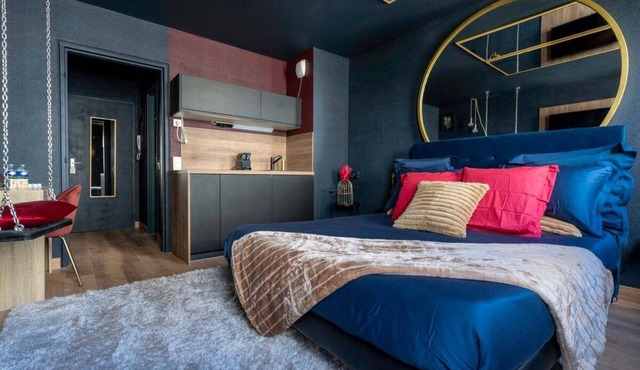 Le Beaulieu ~ Love Room ~ Balneo ~ Sparkling wine