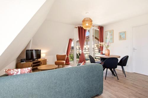 Le Calmette - Balcon, Parking & Ascenseur