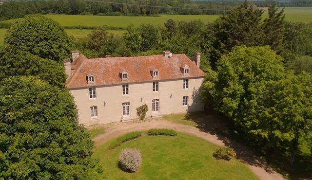 Le Manoir du Domaine Le Mesnil with Private Garden and Wi-Fi