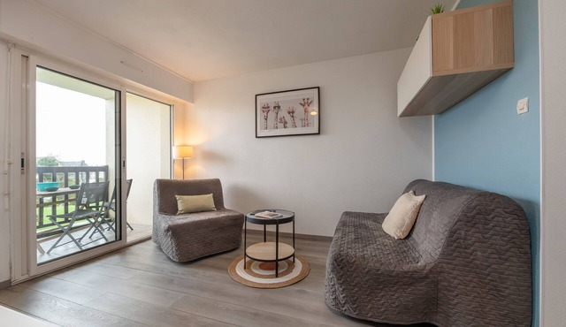 Le Sailing Apartment: Port View, Near Beach & Thalasso, Private Parking