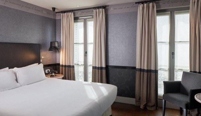 Les Plumes Hotel