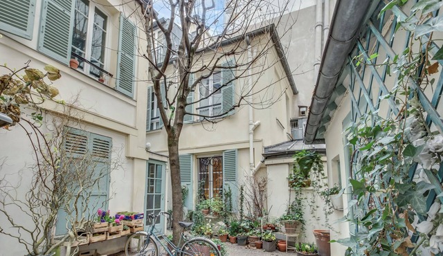 Lovely studio in the heart of the 6th arrondissement of Paris