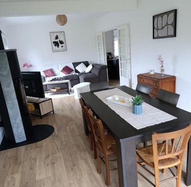 Maison bretonne 119 m2 - jardin clos - 30 min Côte Émeraude