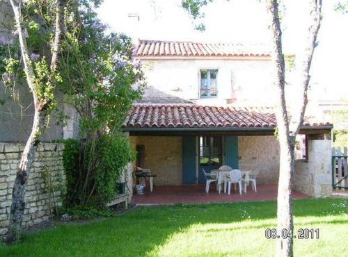 Maison de caractère avec jardin, barque et VTT dans le Marais Poitevin - FR-1-426-139