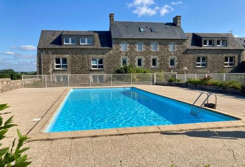 Maison familiale avec piscine