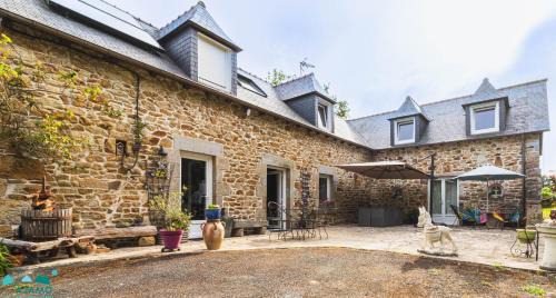 Maison familiale rénovée en campagne | 9 personnes | Réf 1202