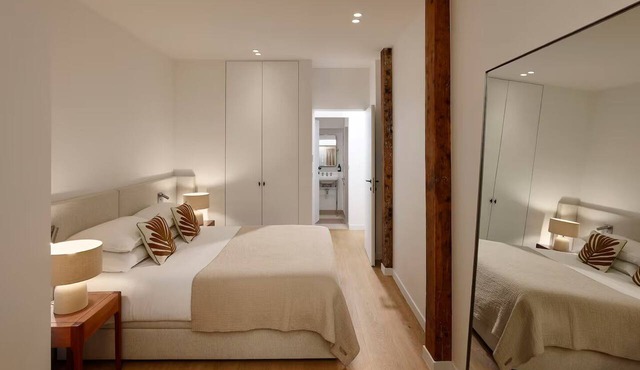Marais Ecouffes- a beautiful family home