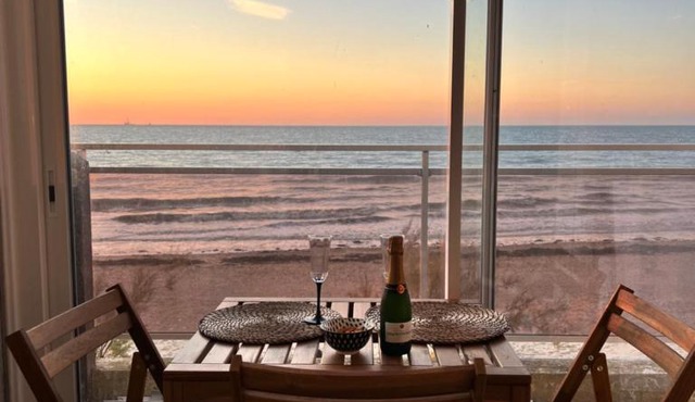 Mettons les voiles - Appt vue mer avec loggia