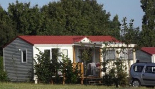 Mobil-home avec terrasse - 6 pers. - API-1-52-2015