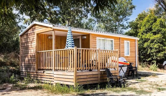 Mobile Home | Premium | 2 Bedrooms | 4 Guests | Small Patio | TV