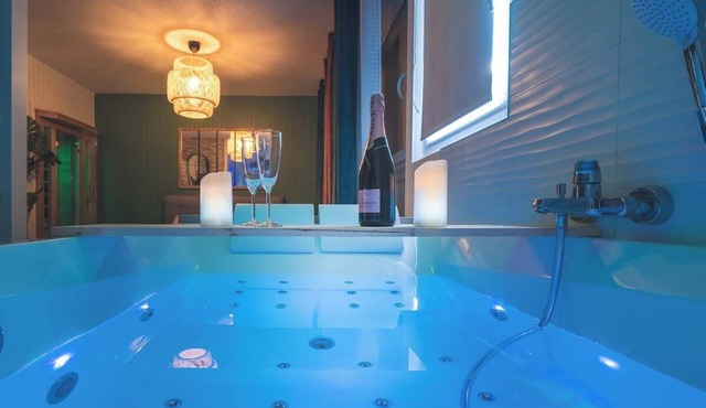 My Love, Private Jacuzzi & Sauna, Zen in the heart of Le Mans