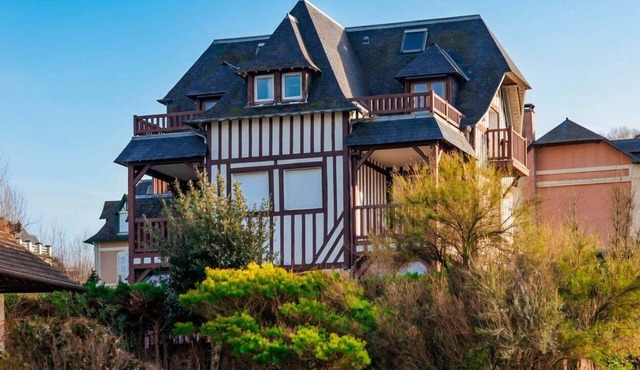 NEW VILLA AVEZARD BLONVILLE SUR MER