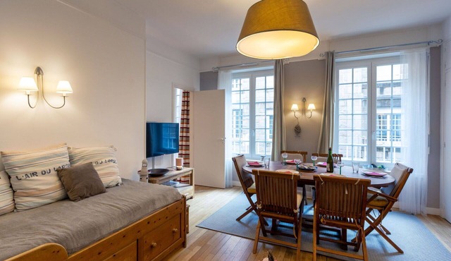 Nice apartment for 6 people with WIFI, TV and balcony