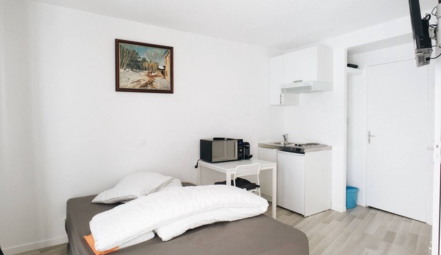 Nice studio apartment in the heart of the 15th