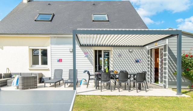 Pavilion, pets allowed - 8 guests, seaside