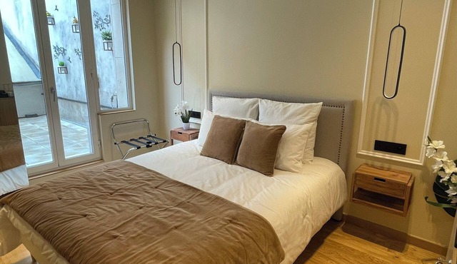 Private room Paris 17