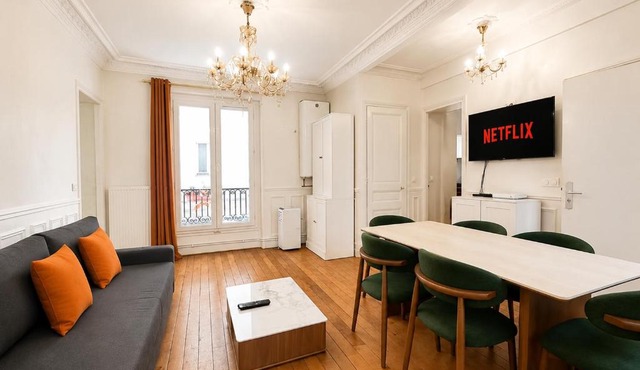 Quartier Nation 2 Bedroom Apartment with Netflix