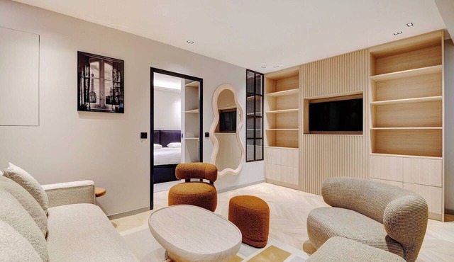 Refined Parisian flat with Designer Finishes – Rue Montorgueil Elegance