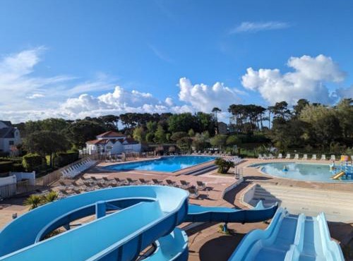 Soleillade Studio cabine 2 adultes, 1 enfant, n'est pas adapté pour les moins de 3 ans et plus de 12 ans
