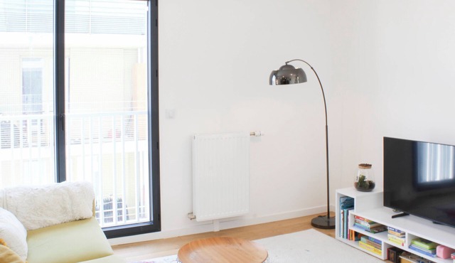 Spacious 2-bedroom near Paris