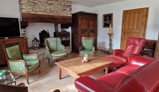 Spacious Villa - Bourg de Clohars, Beaches 5 min away