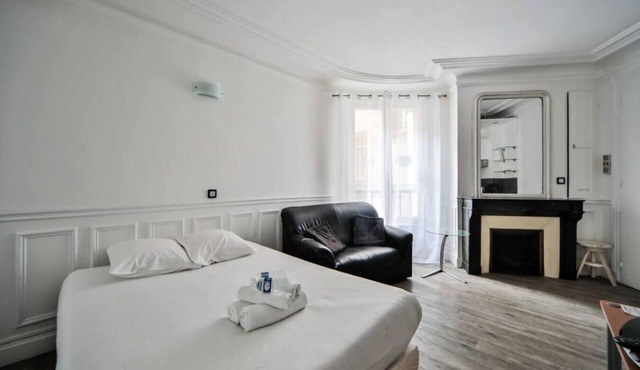 Studio 4pers Vaugirard Montparnasse Paris 6