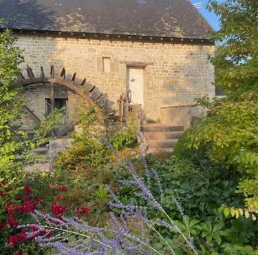 Studio Chopin niché au coeur du Moulin d'Agy