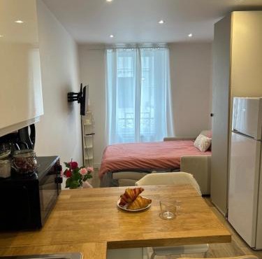 Studio cozy dans le centre ville de Rueil-Malmaison, près de Paris