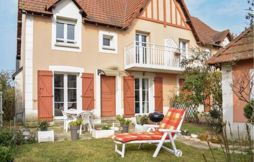 Stunning Home In Dives-Sur-Mer