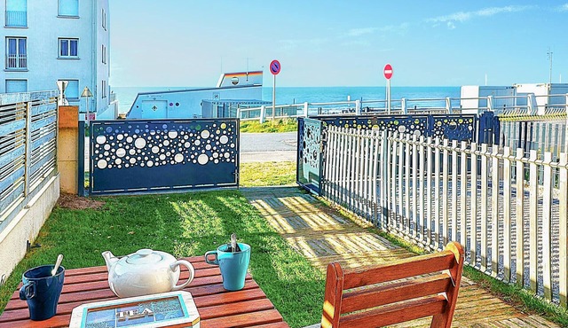 Stunning home in Jullouville with house sea view