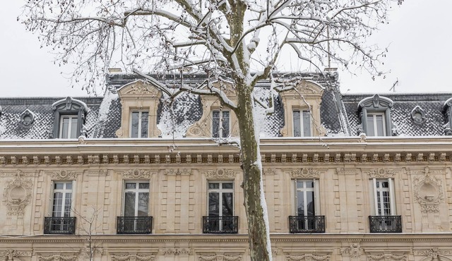 Style near Parc Monceau, by Veeve